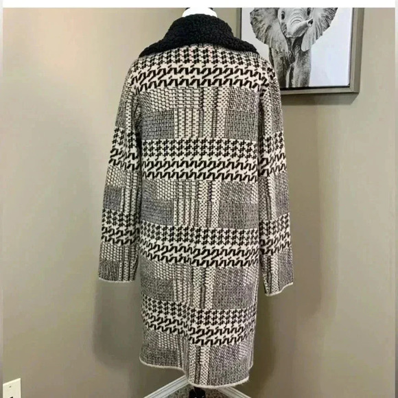 Nado Apparel Thick Warm Sweater Coat w 2 Large Pockets Snap Closure Fuzzy Collar - Picture 5 of 10